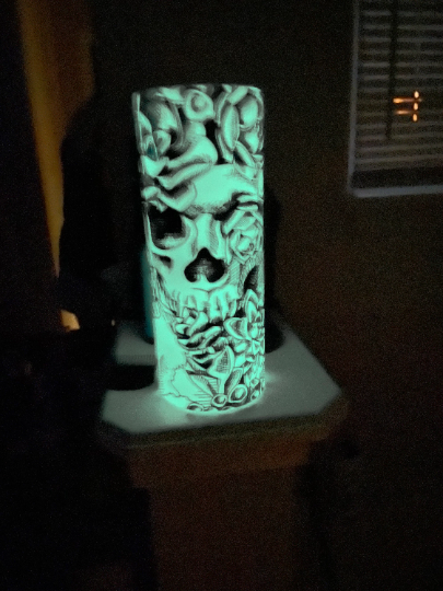 SKULL glow tumbler