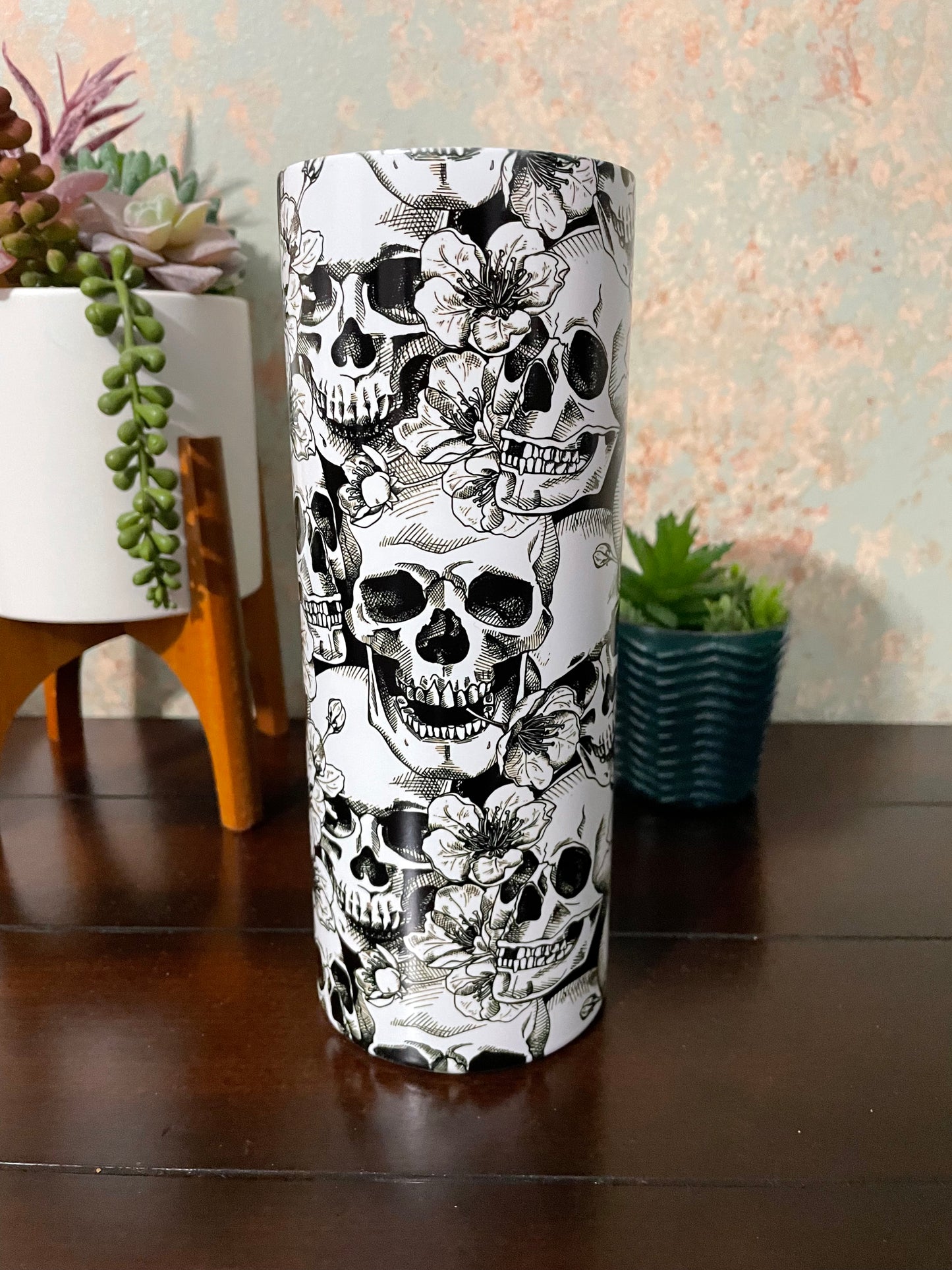 Skull 2 glow tumbler